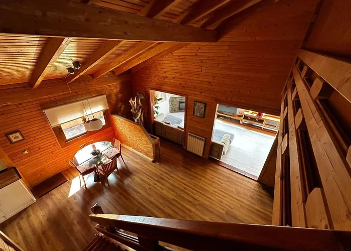 Cosette Wood Dreams Villa